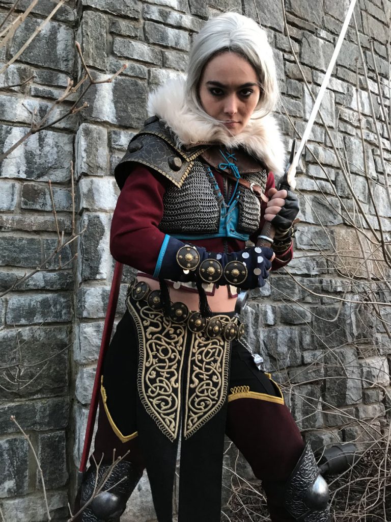 ciri cosplay from the witcher 3