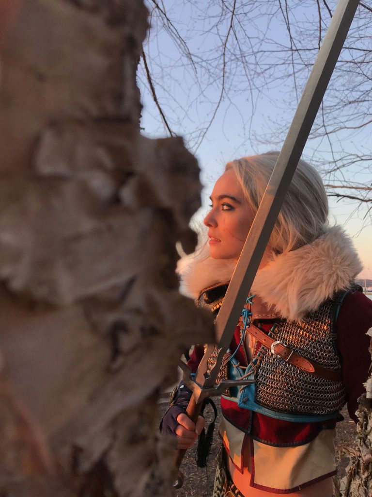 sunset photo of ciri cosplay from the witcher 3
