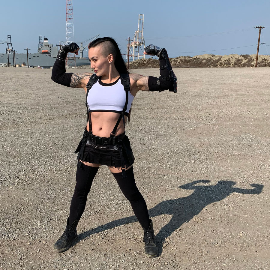 kathleen conahan in tifa cosplay made by gillian conahan